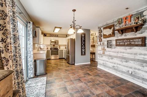 6352 Maple Grv, Morrow, OH 45152 photo 8