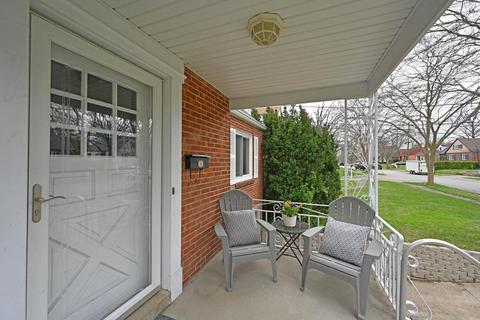 2472 Downing Dr, Cincinnati, OH 45208 photo 2
