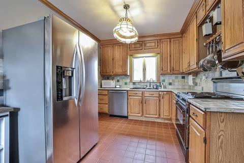 8685 Long Ln, Cincinnati, OH 45231 photo 6
