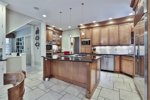 3 Madison Ln, Cincinnati, OH 45208 photo 14