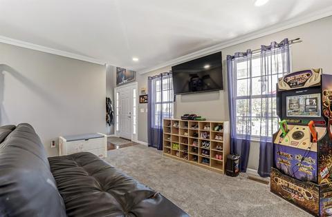 675 Amber Trl, Cincinnati, OH 45244 photo 7