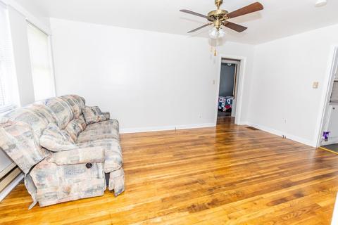 612 Baldwin St, Blanchester, OH 45107 photo 4