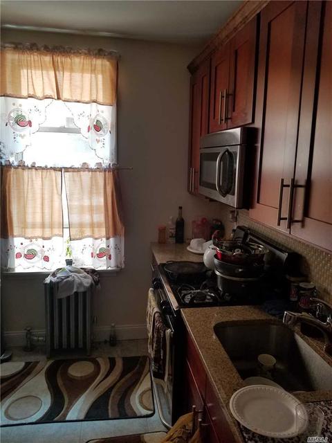 6597 Plainfield Rd, Cincinnati, OH 45213 photo 3