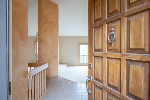 2975 Stanwin Pl, Evendale, OH 45241 photo 2