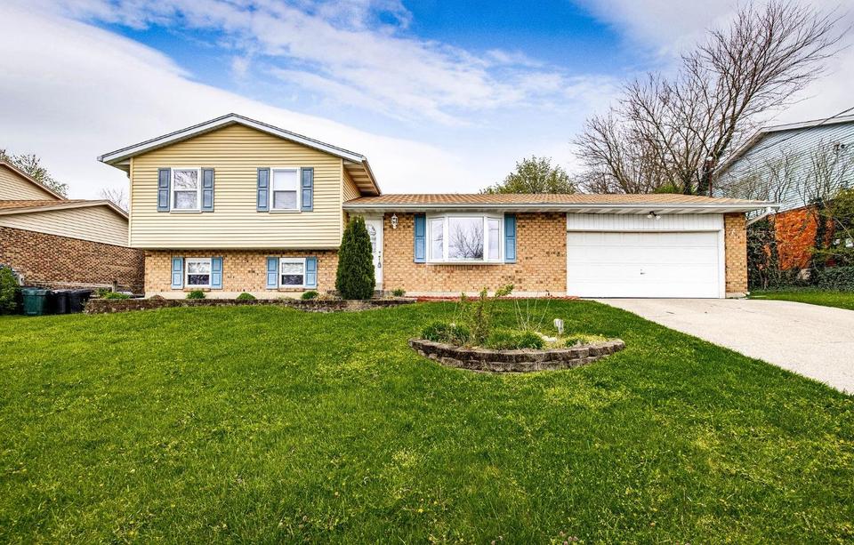 5900 Flaig, Fairfield, OH 45014 26 Photos MLS 1735678 Movoto