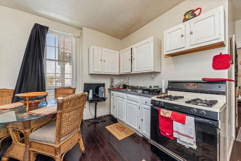 3205 Hackberry St, Cincinnati, OH 45207 photo 11
