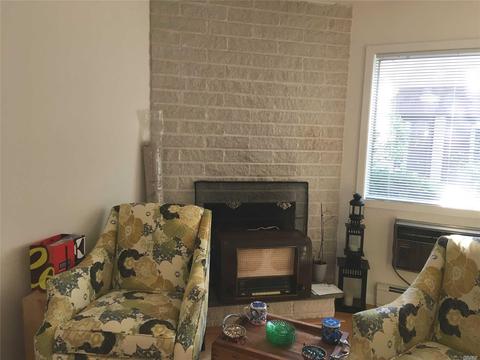 572 Weil Dr, Cincinnati, OH 45244 photo 2