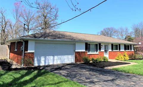 572 Weil Dr, Cincinnati, OH 45244 photo 4