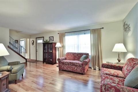 1500 Pinebluff Ln, Cincinnati, OH 45255 photo 4