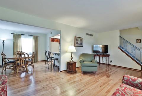 1500 Pinebluff Ln, Cincinnati, OH 45255 photo 5