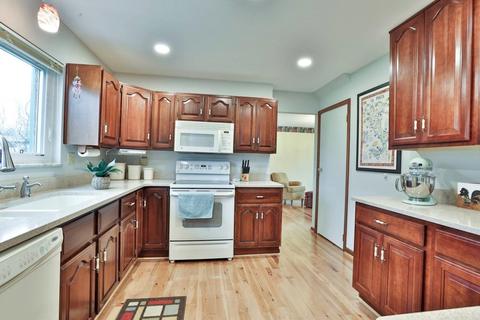 1500 Pinebluff Ln, Cincinnati, OH 45255 photo 8