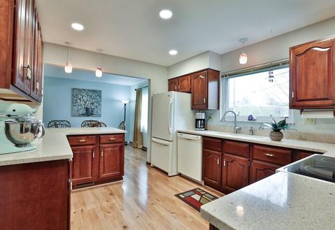 1500 Pinebluff Ln, Cincinnati, OH 45255 photo 9