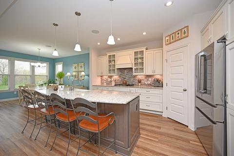 3812 Prestwick Cir, Cincinnati, OH 45245 photo 7