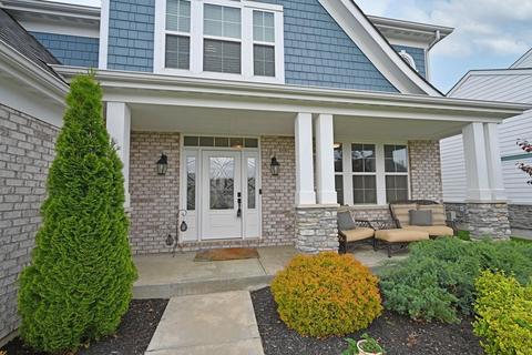 3812 Prestwick Cir, Cincinnati, OH 45245 photo 2
