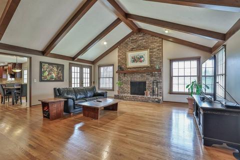 7755 Ivygate Ln, Montgomery, OH 45242 photo 9