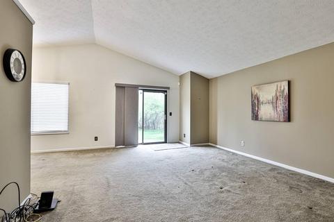 982 Crisfield Dr, Cincinnati, OH 45245 photo 8