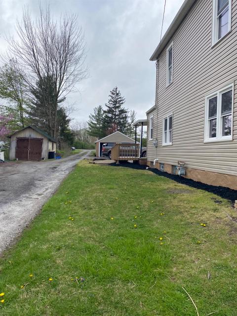 206 Bourbon St, Blanchester, OH 45107 photo 4