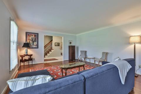8912 Sandymar Dr, Cincinnati, OH 45242 photo 7