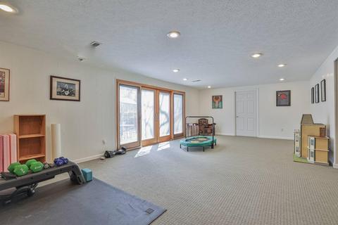 8912 Sandymar Dr, Cincinnati, OH 45242 photo 26