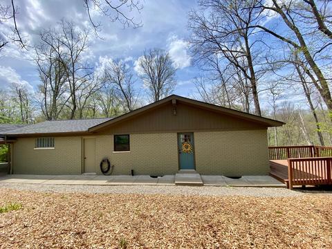 491 Breezy Ln, Cincinnati, OH 45244 photo 2