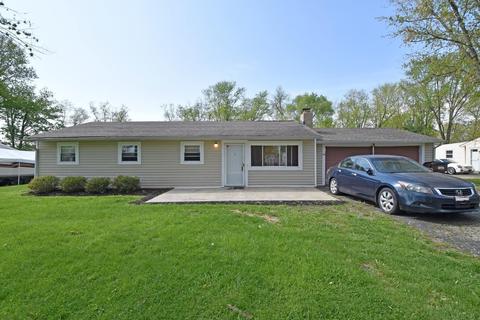 3855 Mark Ct, Cincinnati, OH 45255 photo 2