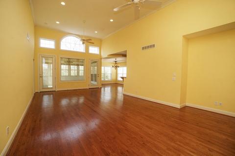 1099 Cameron Gln, Cincinnati, OH 45245 photo 6