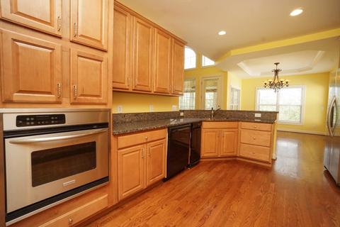 1099 Cameron Gln, Cincinnati, OH 45245 photo 7