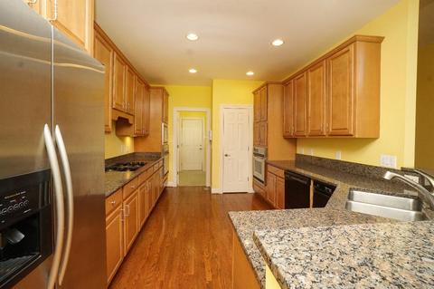 1099 Cameron Gln, Cincinnati, OH 45245 photo 13