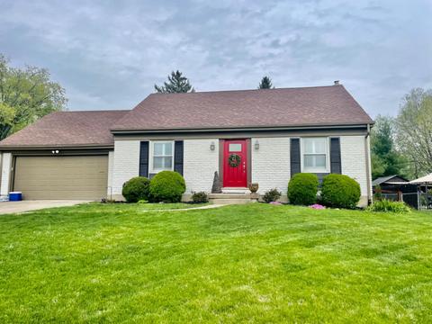 136 Sunset Ct, Monroe, OH 45050 photo 2