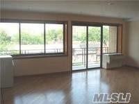 6 Dayspring Ter, Greenhills, OH 45218 photo 3
