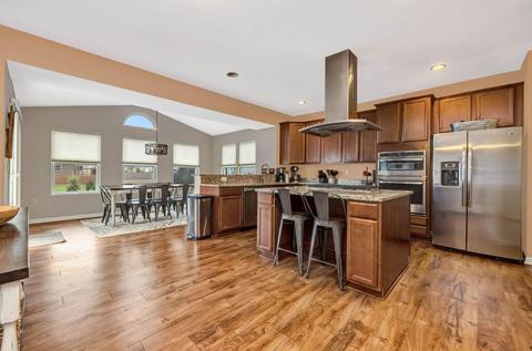 850 Hocking Meadow Cir, Monroe, OH 45050 photo 3