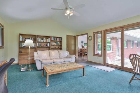 335 Forest Ave, Wyoming, OH 45215 photo 9
