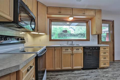 335 Forest Ave, Wyoming, OH 45215 photo 12