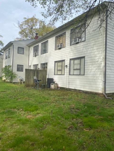 11 Chalmers Ln, Greenhills, OH 45218 photo 4