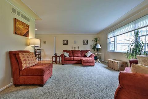 7433 Pinebrook Ct, Cincinnati, OH 45224 photo 4