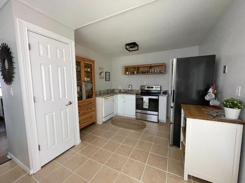 7004 Bramble Ave, Cincinnati, OH 45227 photo 5