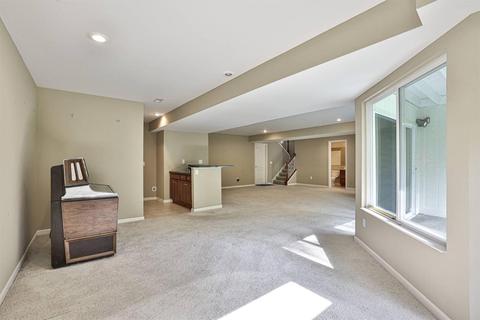 3484 Ballymore Ct, Cincinnati, OH 45245 photo 37