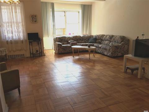 10085 Wayne Ave, Woodlawn, OH 45215 photo 2