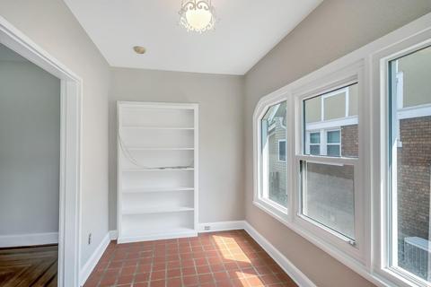 34 Arcadia Pl, Cincinnati, OH 45208 photo 8