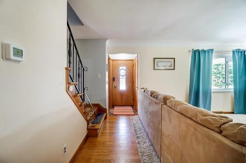 46 Handel Ln, Greenhills, OH 45218 photo 11
