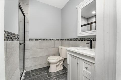 3119 Wooster Pl, Cincinnati, OH 45211 photo 17