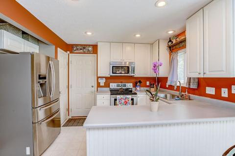 131 Rollingwood Dr, Hamilton Township, OH 45039 photo 8
