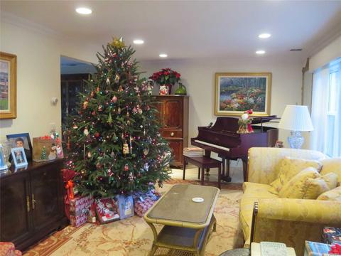 10012 Windzag Ln, Montgomery, OH 45242 photo 2