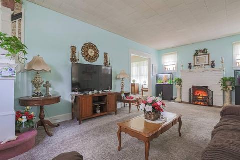 796 Delta Ave, Cincinnati, OH 45208 photo 5
