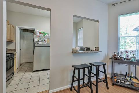 2860 Madison Rd, Cincinnati, OH 45209 photo 13