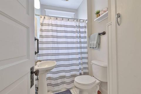 2860 Madison Rd, Cincinnati, OH 45209 photo 24