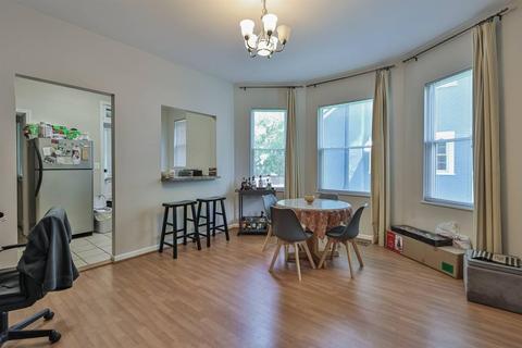 2860 Madison Rd, Cincinnati, OH 45209 photo 9
