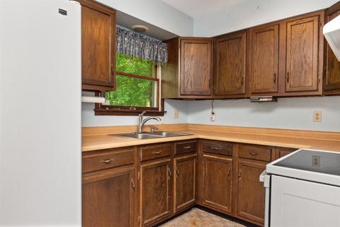 109 Spring Meadow Dr, Georgetown, OH 45121 photo 8