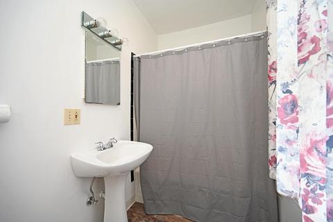 4830 Doberrer Ave, Cincinnati, OH 45232 photo 24