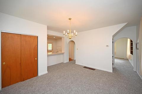 4830 Doberrer Ave, Cincinnati, OH 45232 photo 11